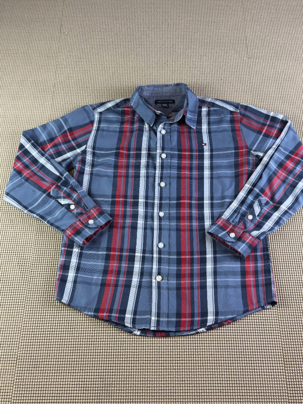 TOMMY HILFIGER boys button down shirt long sleeve size medium 10/12
